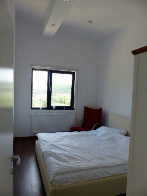 Modern, Deluxe Apartment In Rural Part Of Floresti, Cluj-Napoca Eksteriør billede